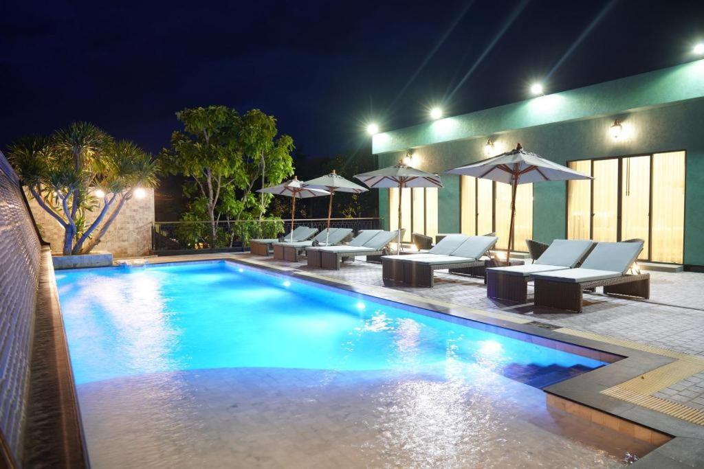 Phattrasom Villa Hua Hin Exterior photo