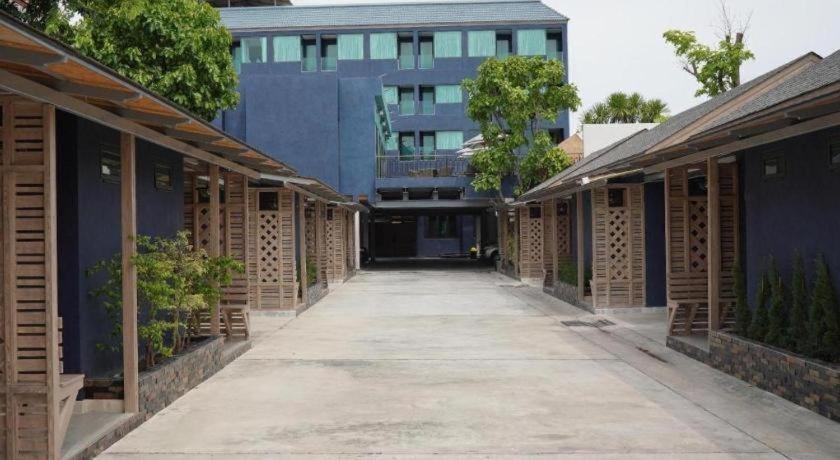 Phattrasom Villa Hua Hin Exterior photo